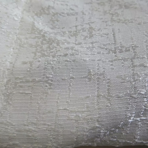 NWOT Exclusive Home Curtains Winter White Thermal Blackout 52" W x 108" L SET - Picture 6 of 8